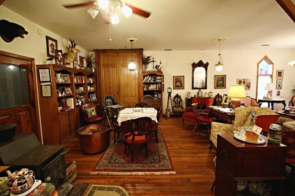 Ebenezer House Bed & Breakfast Burtonsville 외부 사진