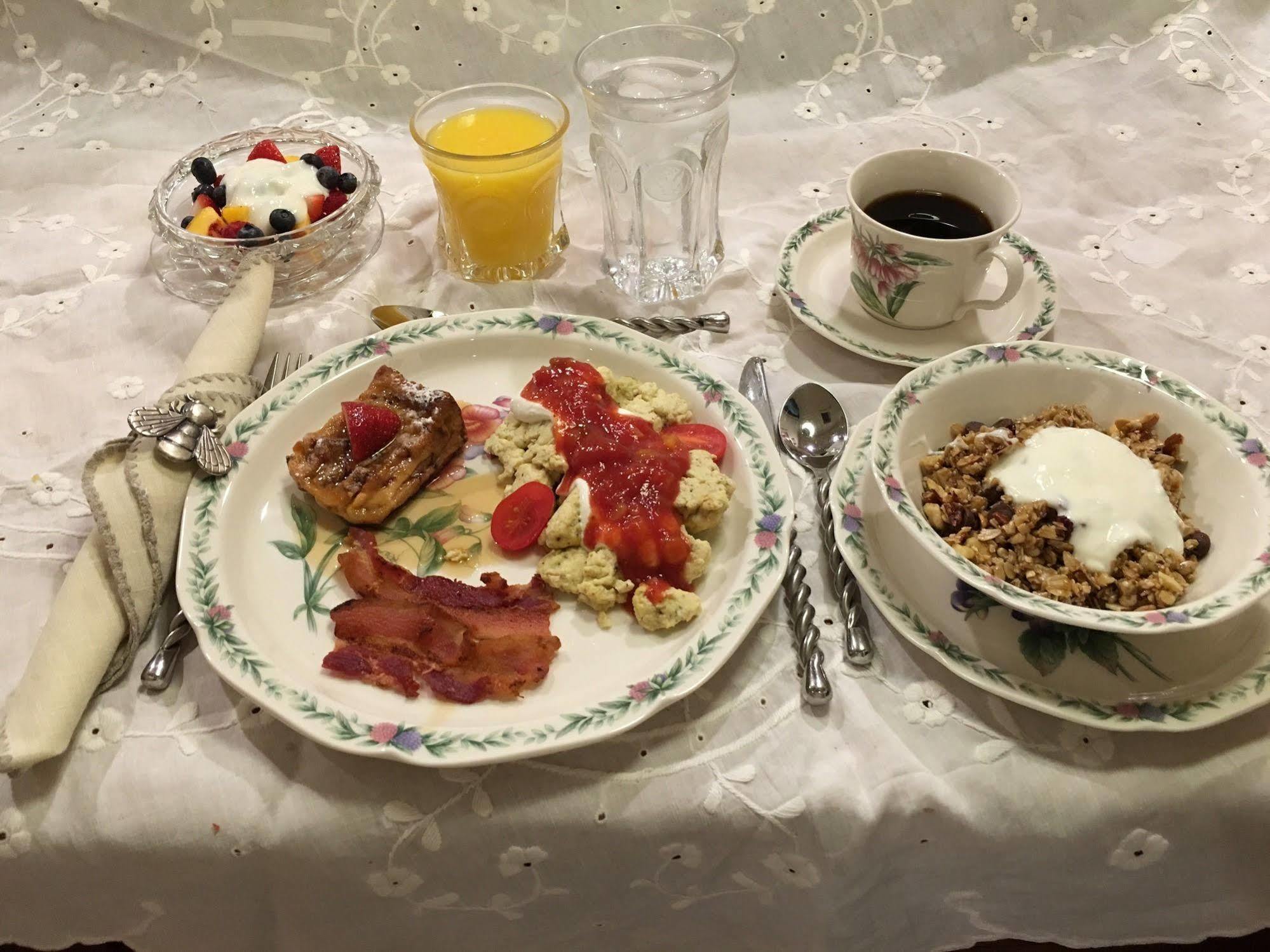 Ebenezer House Bed & Breakfast Burtonsville 외부 사진