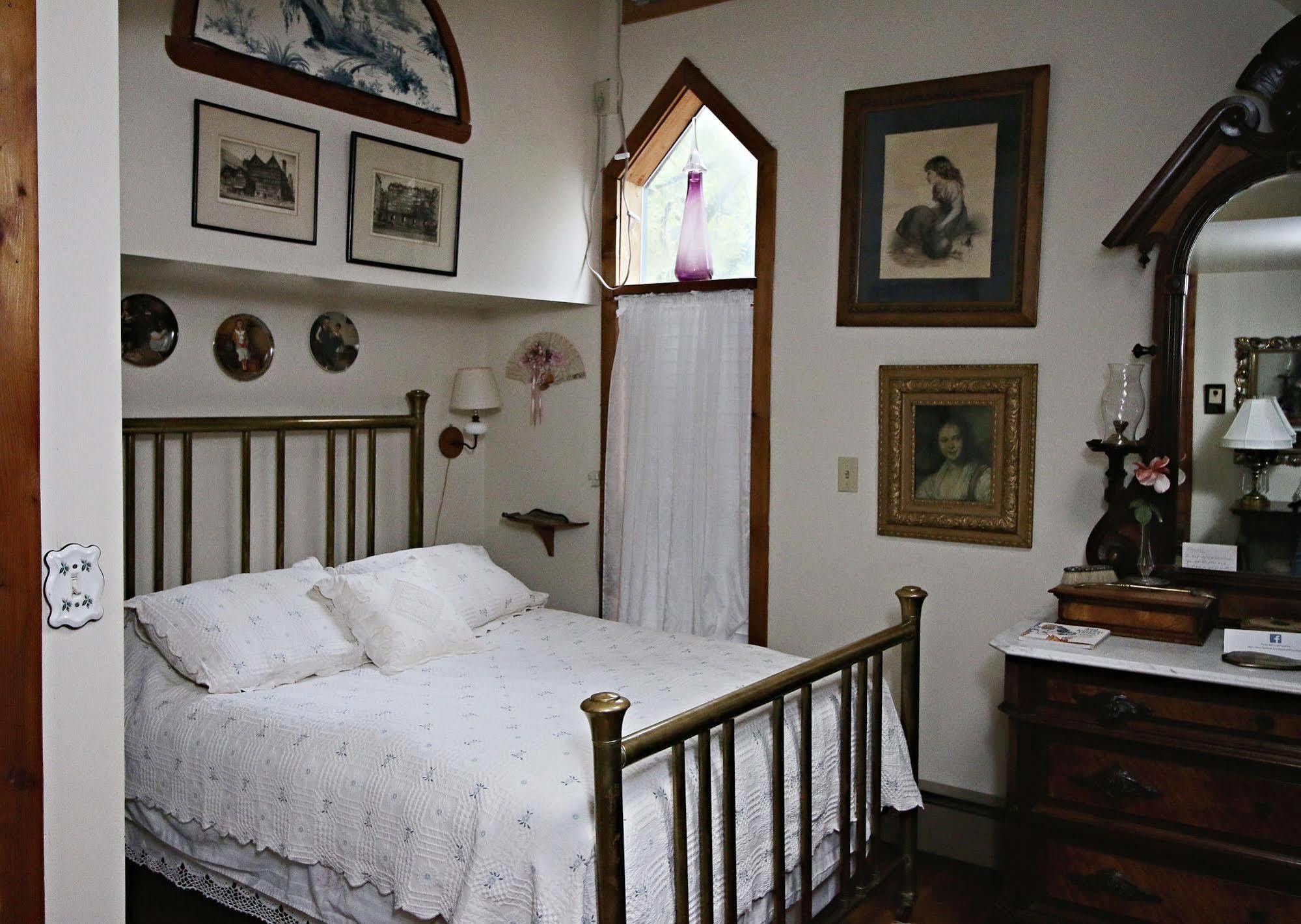Ebenezer House Bed & Breakfast Burtonsville 외부 사진